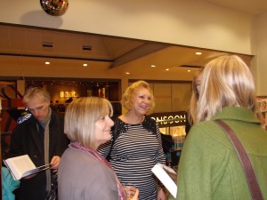 Rosemary McLean, Jane Coulthard & Fiona McIntyre. Mark Summers is browsing in the background