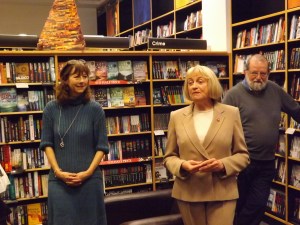 Evonne Wareham giving her introduction